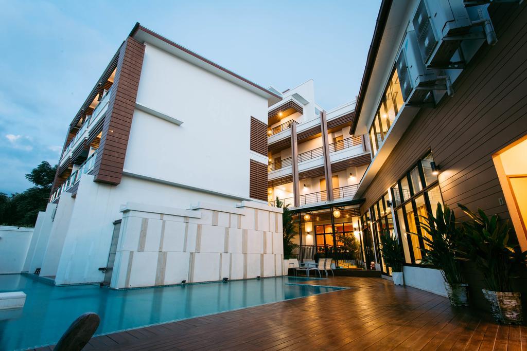 Mamaison Hotel Buriram Exterior foto